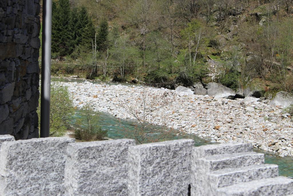Myverzasca Resort Casa Rossa Brione  Exterior photo