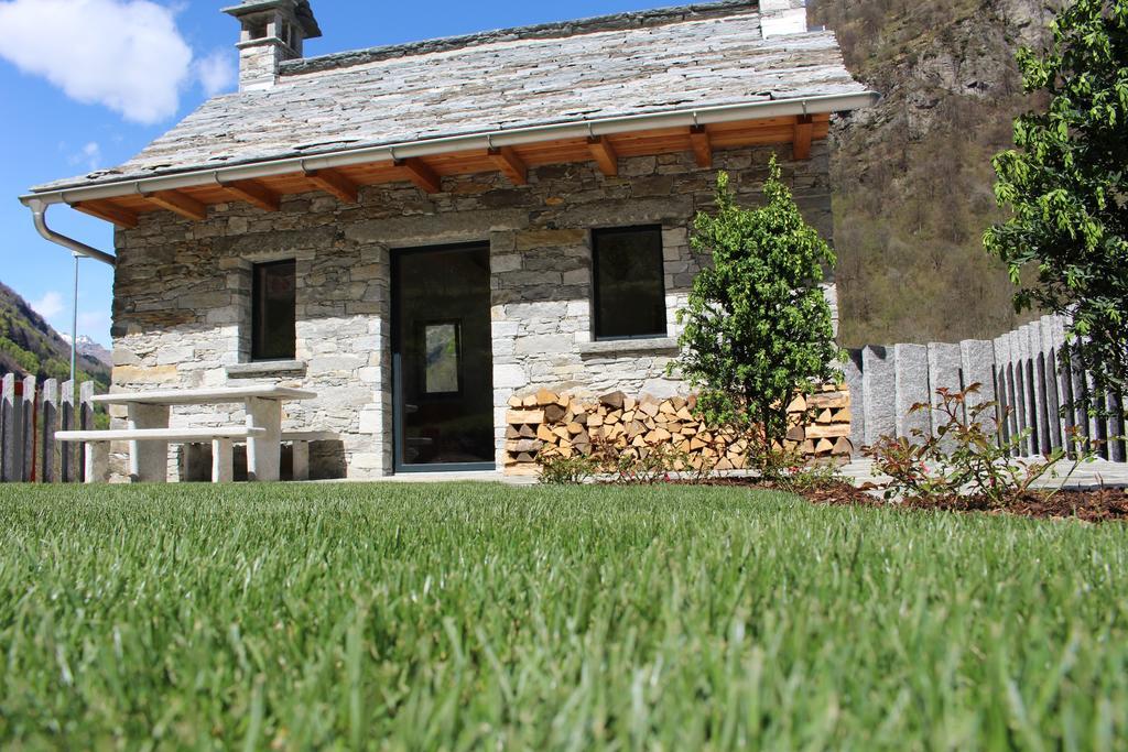 Myverzasca Resort Casa Rossa Brione  Exterior photo